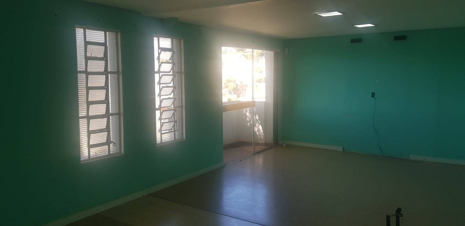 Loja-Salão para alugar, 140m² - Foto 1