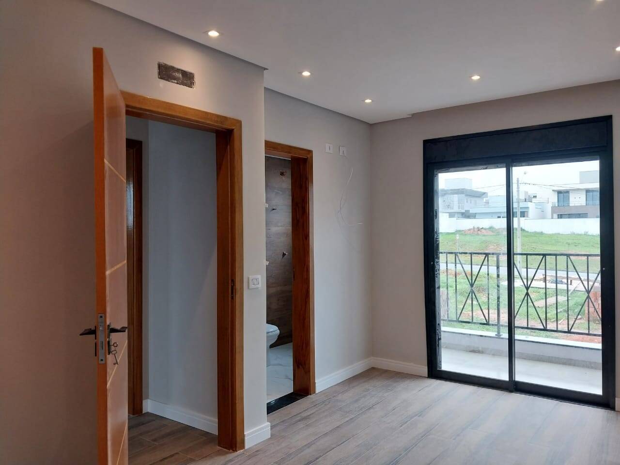 Casa de Condomínio à venda com 3 quartos, 253m² - Foto 12