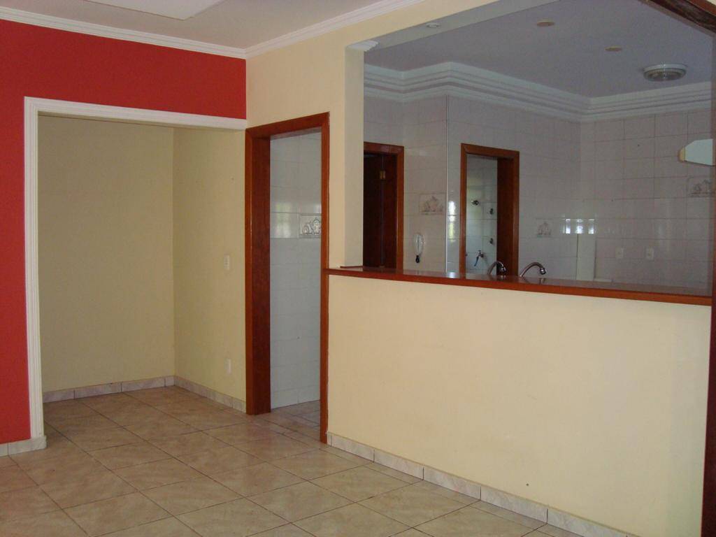 Casa à venda com 2 quartos, 180m² - Foto 5