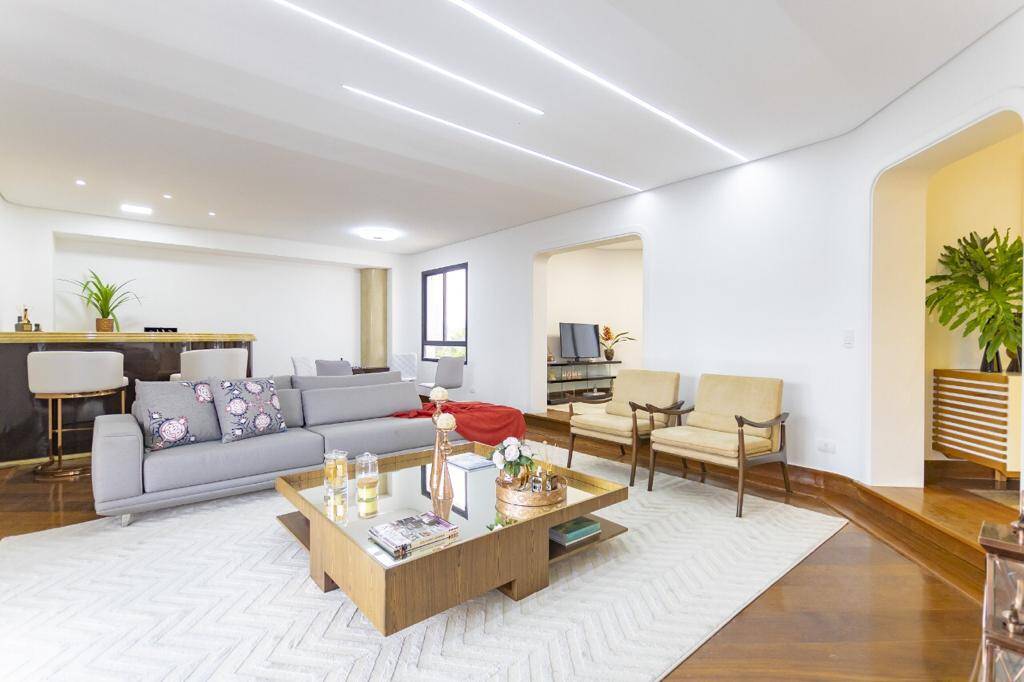 Apartamento à venda com 4 quartos, 357m² - Foto 1