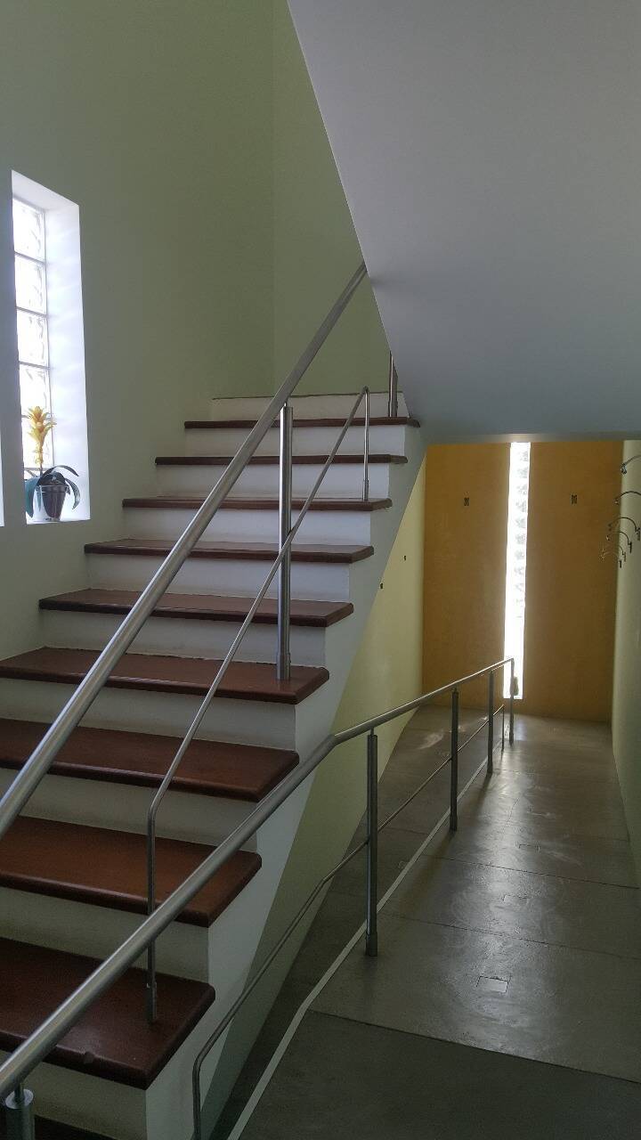 Casa à venda com 4 quartos, 332m² - Foto 7