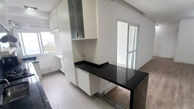 Apartamento à venda com 2 quartos, 83m² - Foto 2