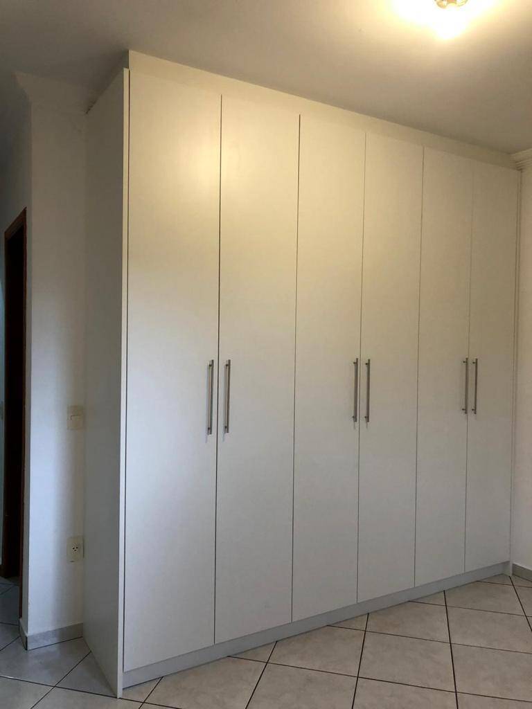 Casa à venda com 5 quartos, 170m² - Foto 12