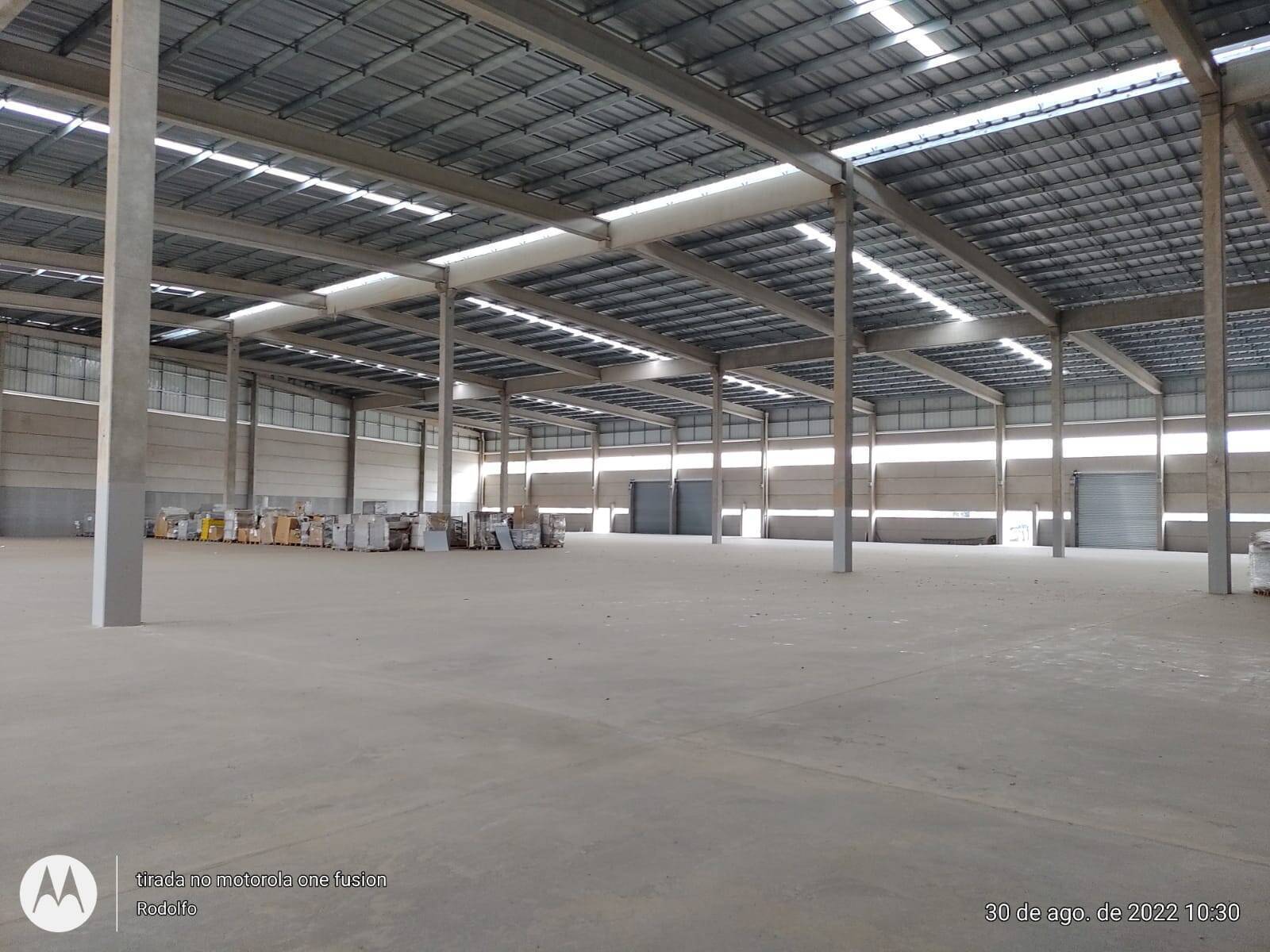 Depósito-Galpão-Armazém para alugar, 1266m² - Foto 5