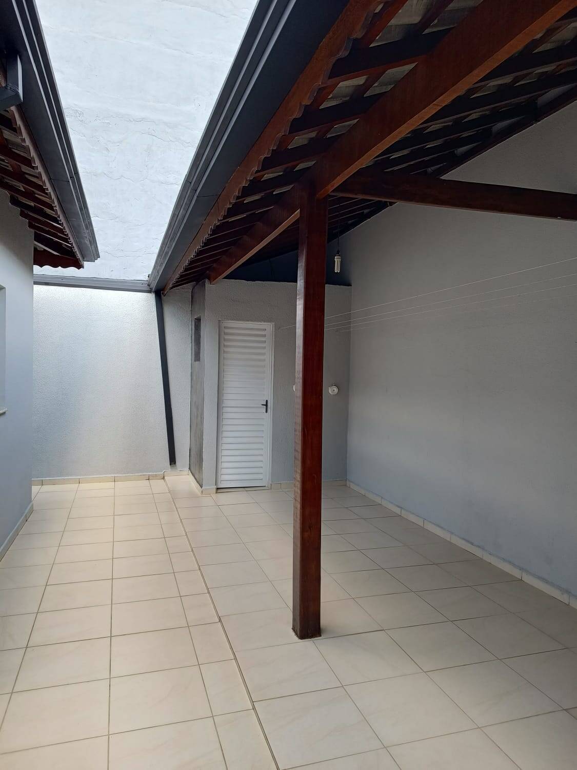 Casa à venda com 3 quartos, 220m² - Foto 19