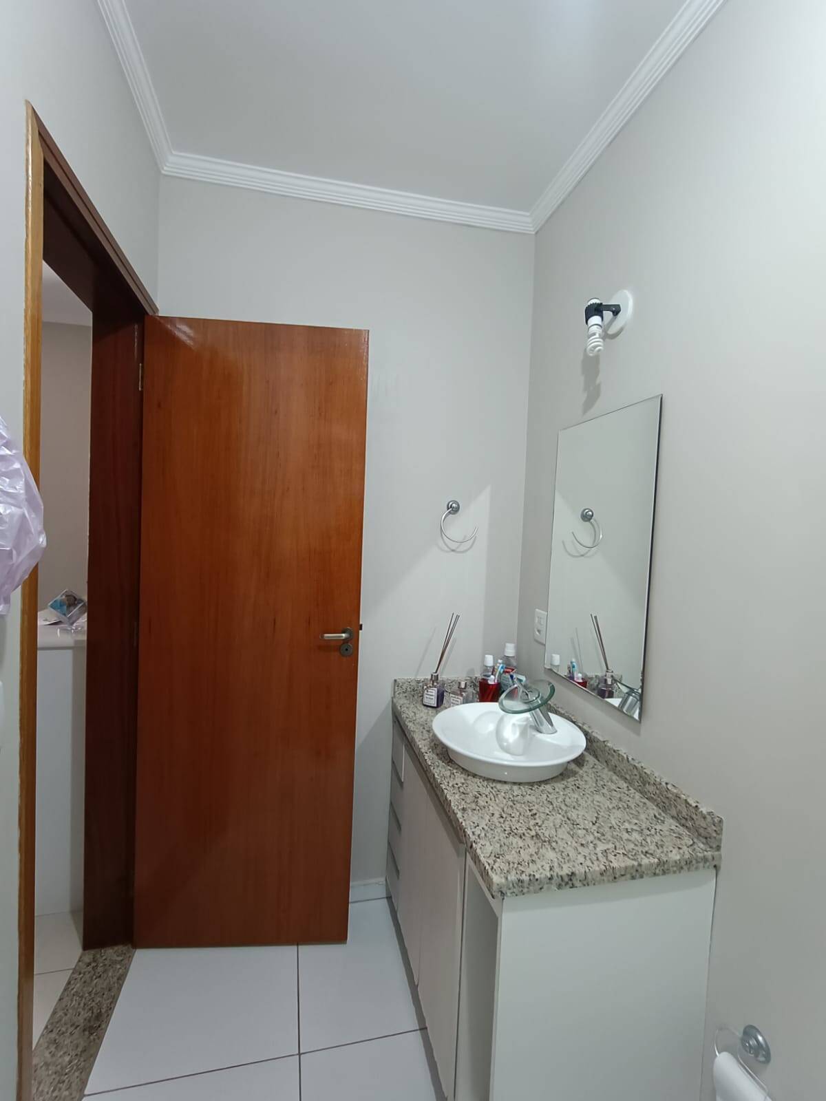 Casa à venda com 3 quartos, 220m² - Foto 14