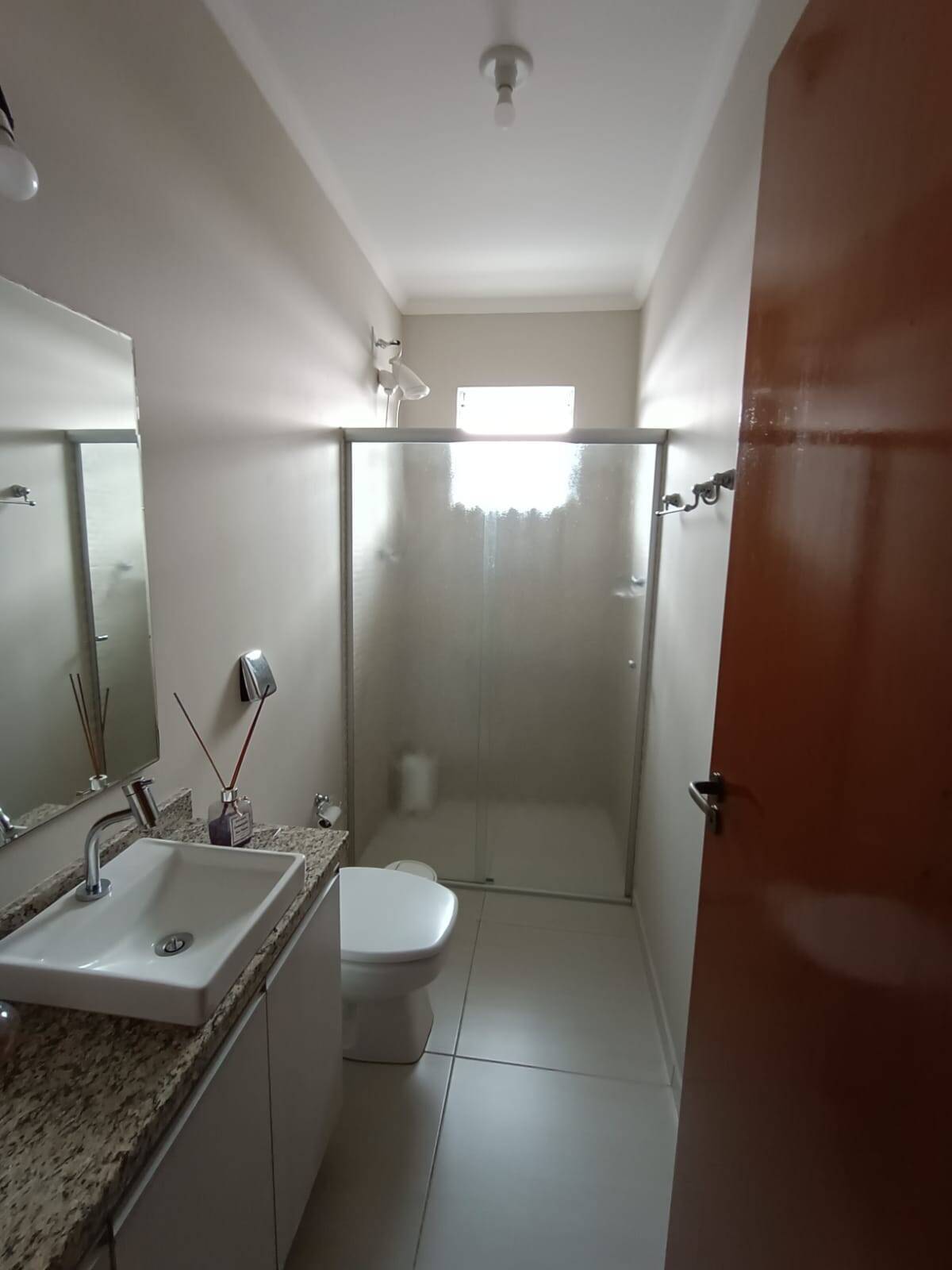 Casa à venda com 3 quartos, 220m² - Foto 12