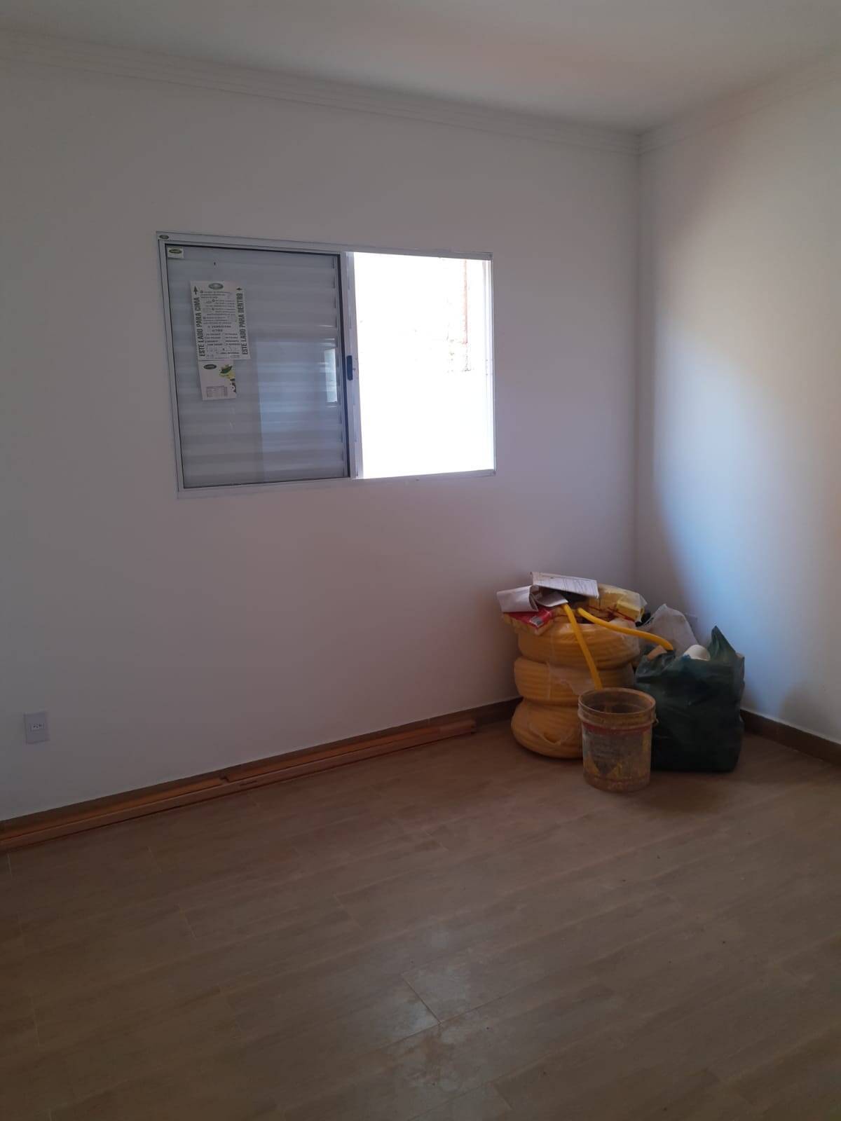 Casa à venda com 3 quartos, 90m² - Foto 9