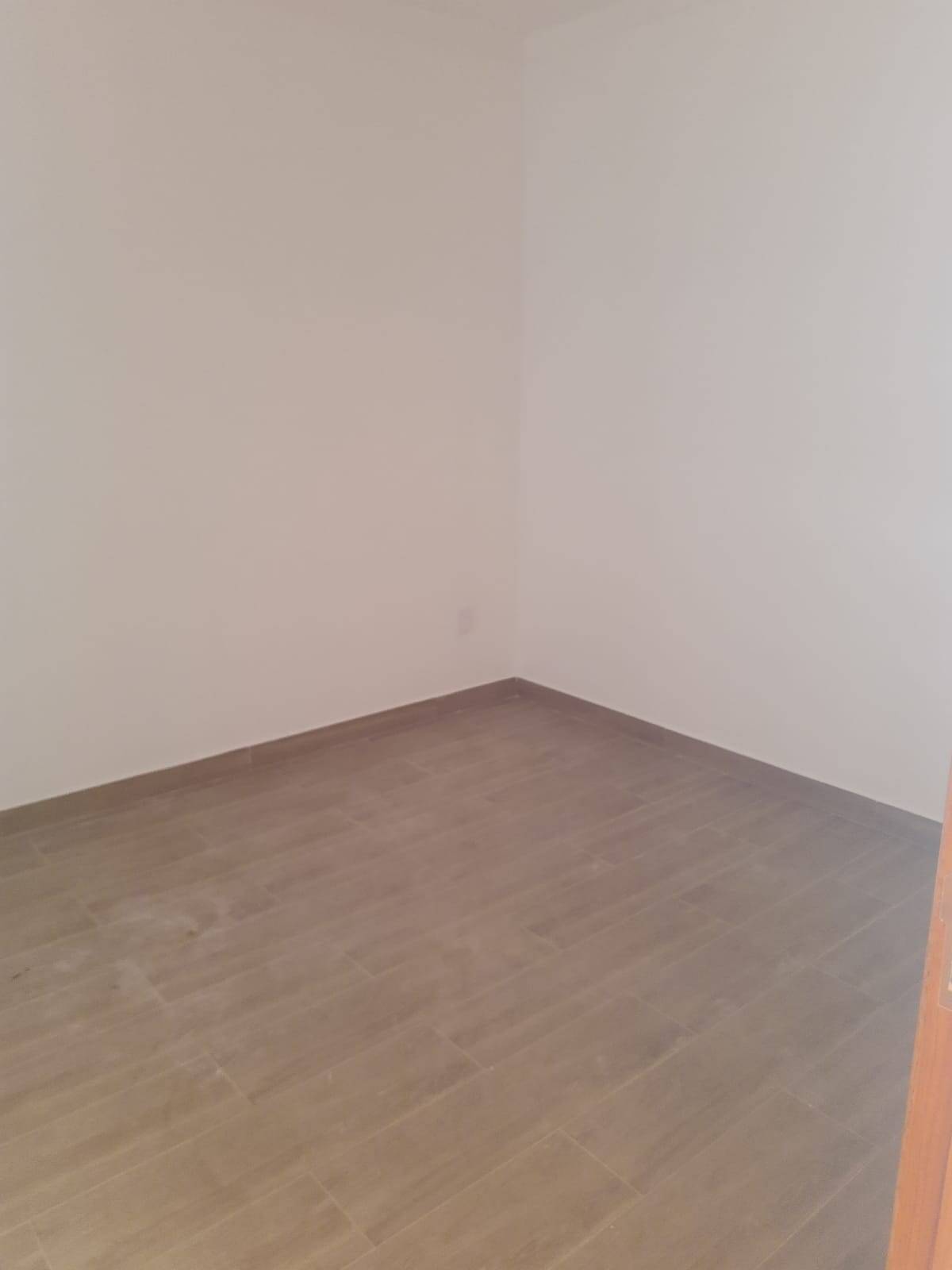 Casa à venda com 3 quartos, 90m² - Foto 11