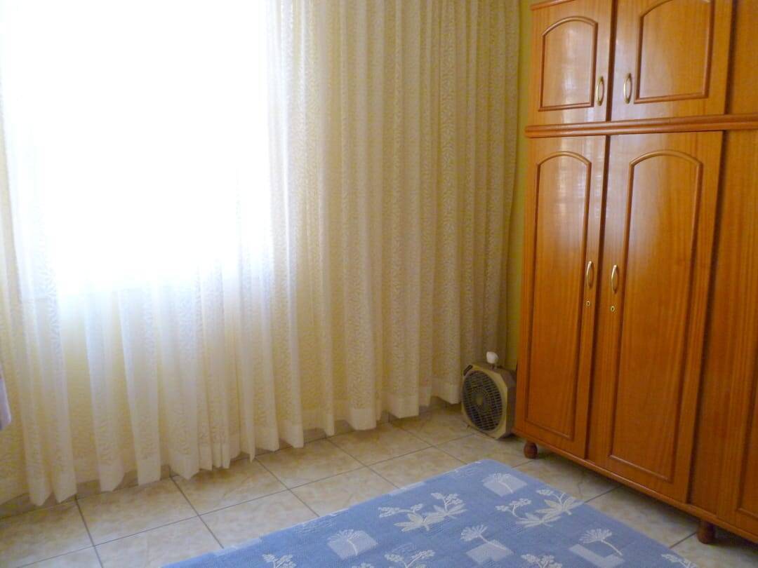 Casa à venda com 3 quartos, 180m² - Foto 9