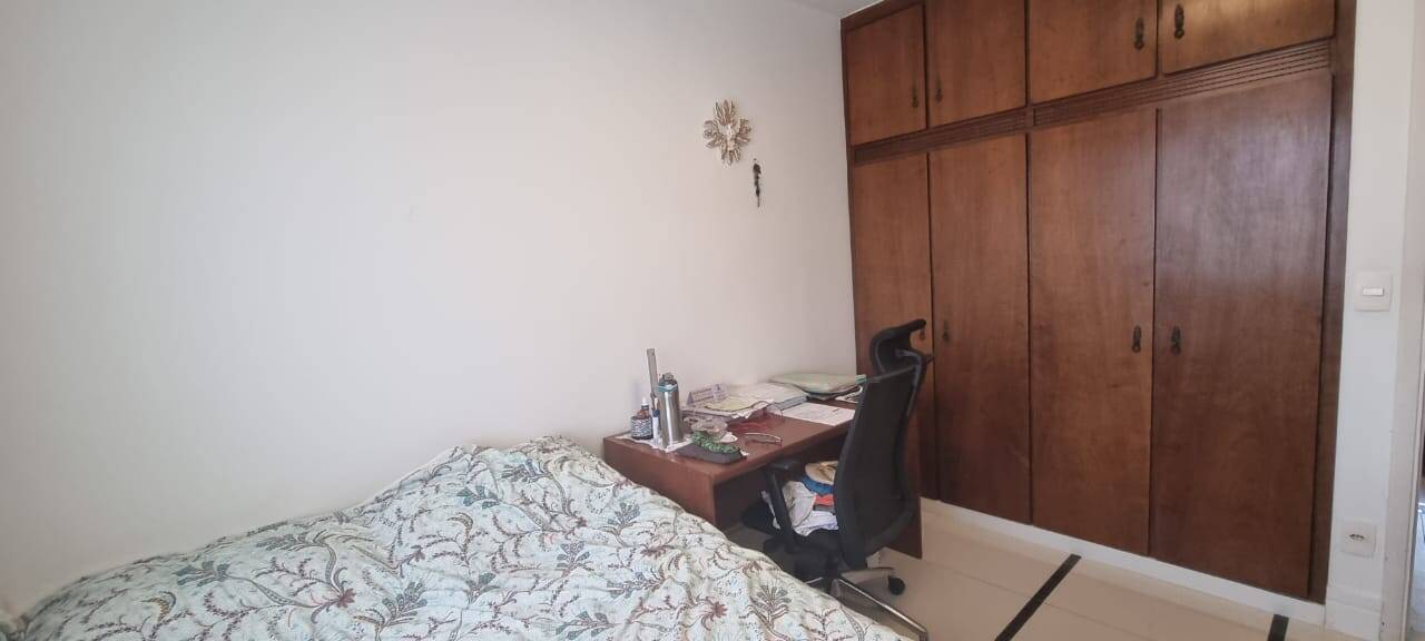 Apartamento à venda com 5 quartos, 271m² - Foto 29