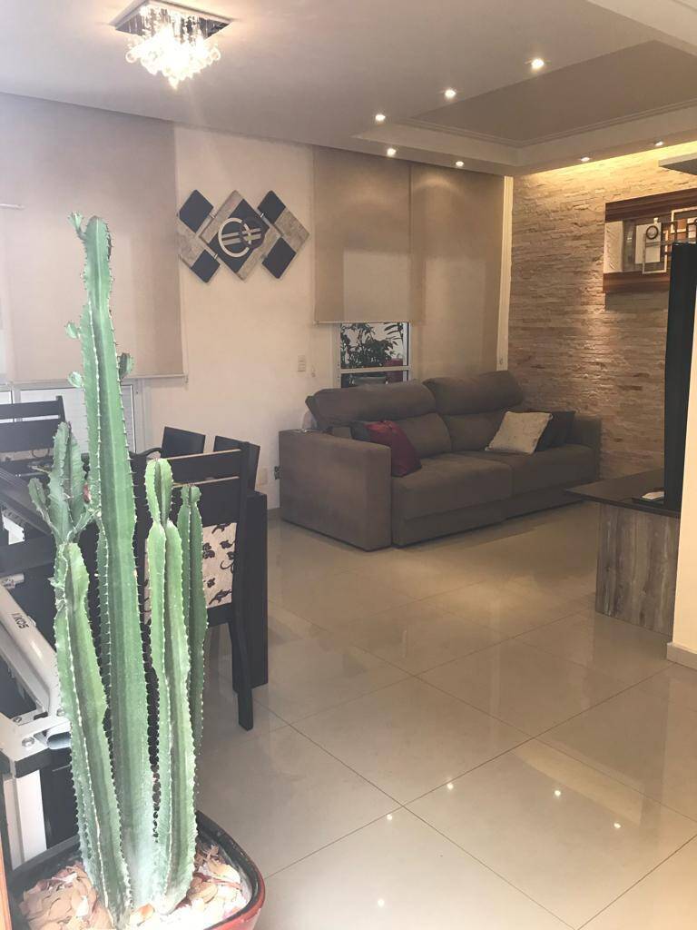 Casa de Condomínio à venda com 3 quartos, 94m² - Foto 2