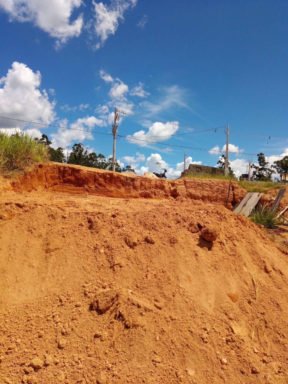 Terreno à venda, 250m² - Foto 1