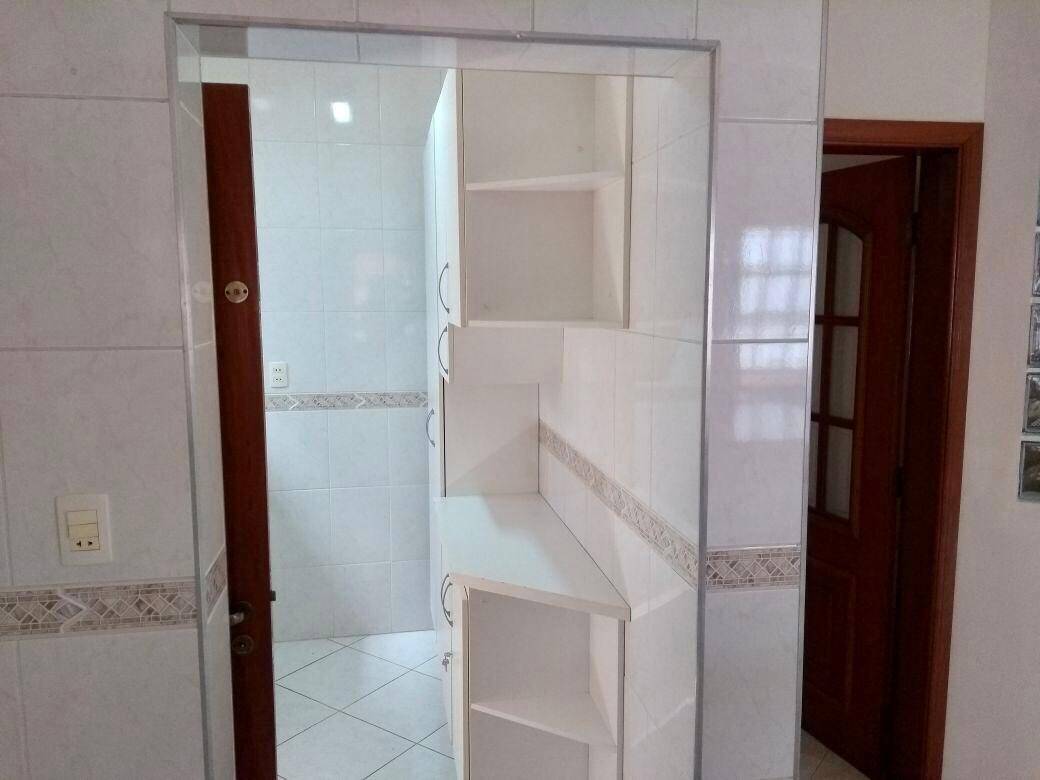 Casa à venda com 3 quartos, 200m² - Foto 6