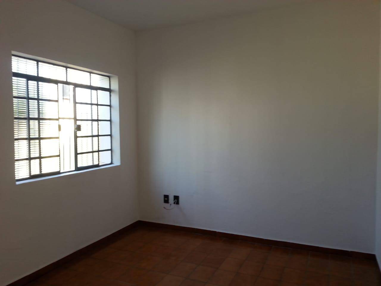 Casa à venda com 4 quartos, 153m² - Foto 13