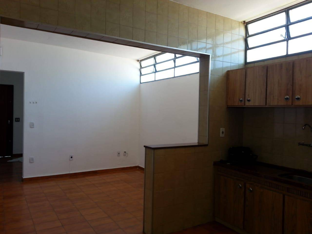 Casa à venda com 4 quartos, 153m² - Foto 4