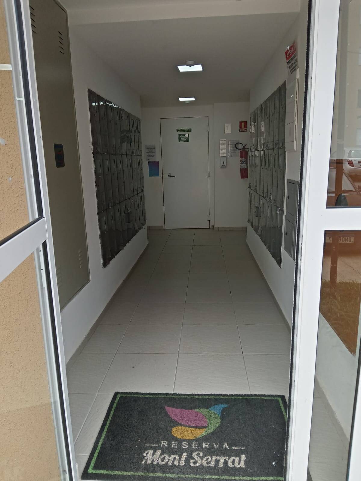 Apartamento à venda com 2 quartos, 46m² - Foto 17