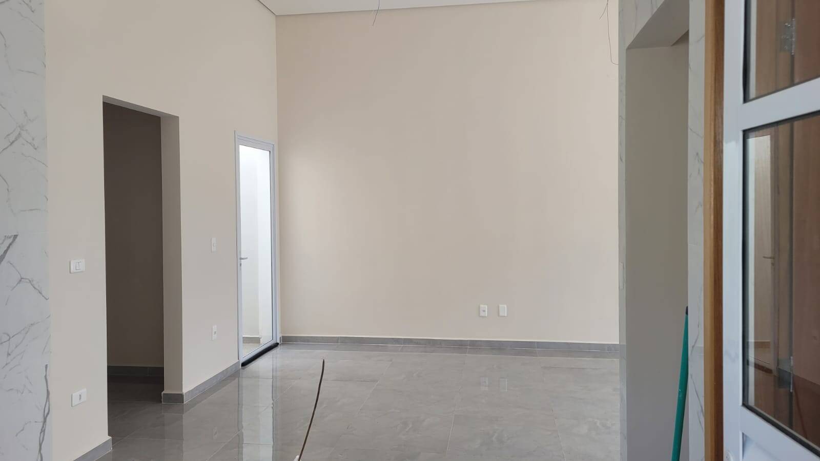 Casa à venda com 3 quartos, 140m² - Foto 9