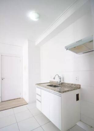 Apartamento à venda com 2 quartos, 56m² - Foto 19