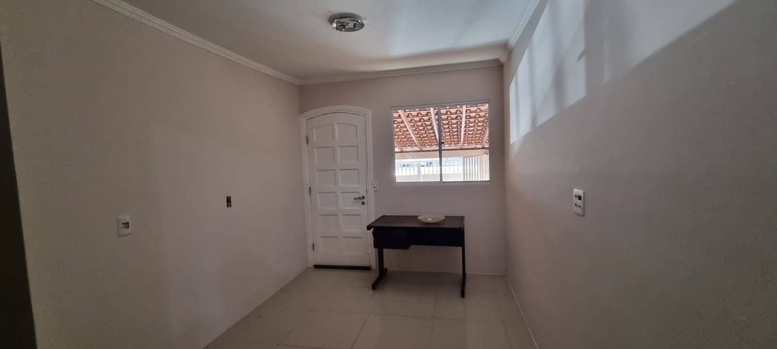 Casa à venda com 3 quartos, 230m² - Foto 10