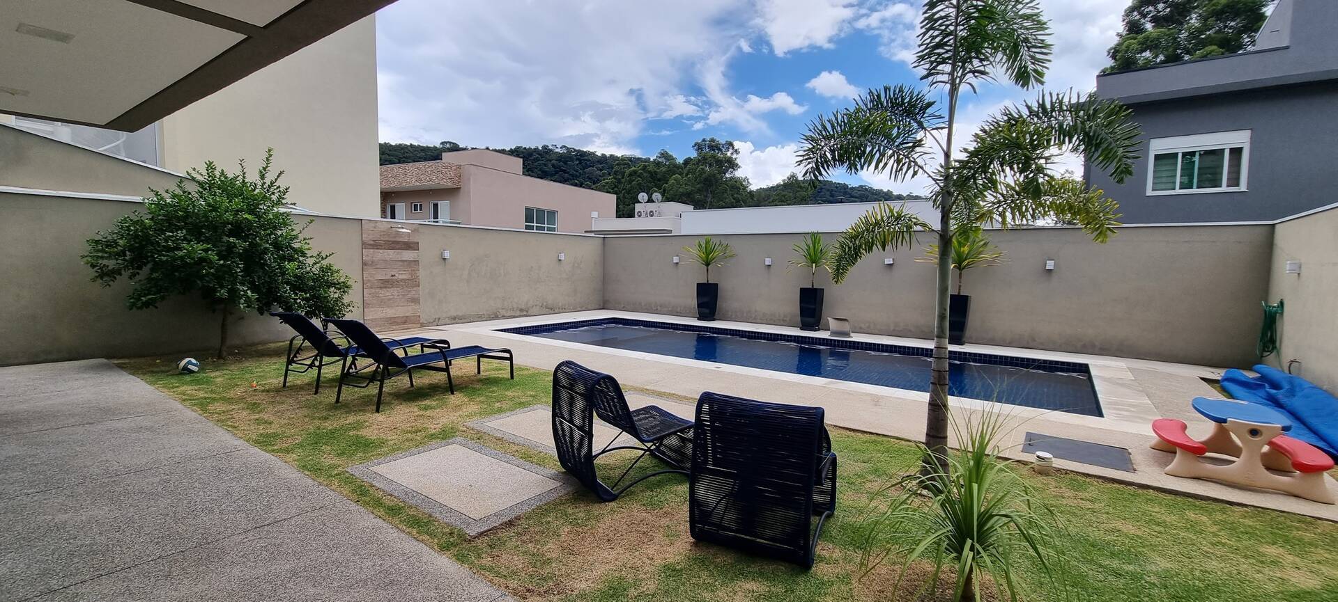 Casa de Condomínio à venda com 3 quartos, 340m² - Foto 37