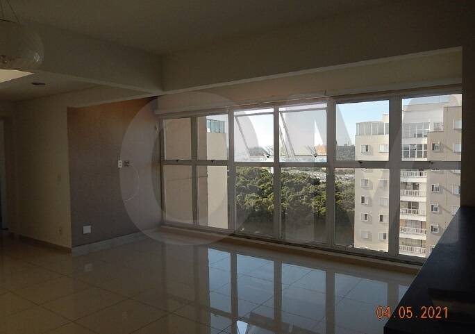 Apartamento à venda com 4 quartos, 190m² - Foto 2