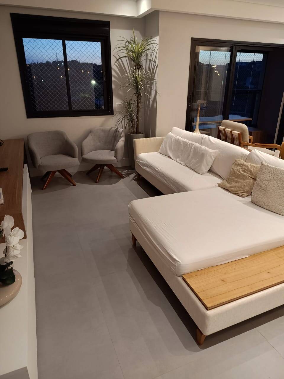 Apartamento à venda com 2 quartos, 113m² - Foto 6