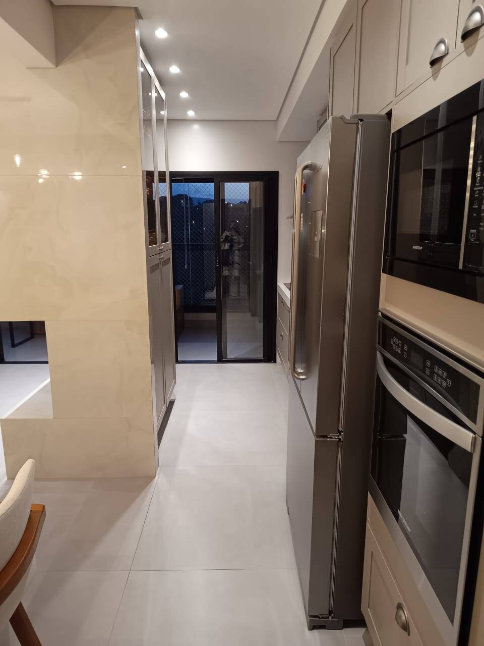 Apartamento à venda com 2 quartos, 113m² - Foto 12