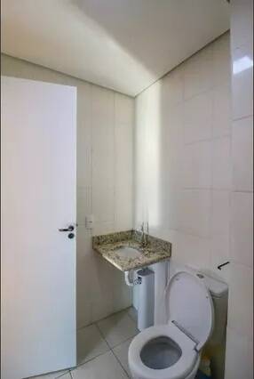 Apartamento à venda com 2 quartos, 44m² - Foto 10