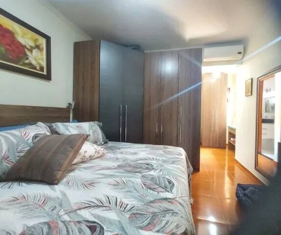 Casa à venda com 2 quartos, 151m² - Foto 7