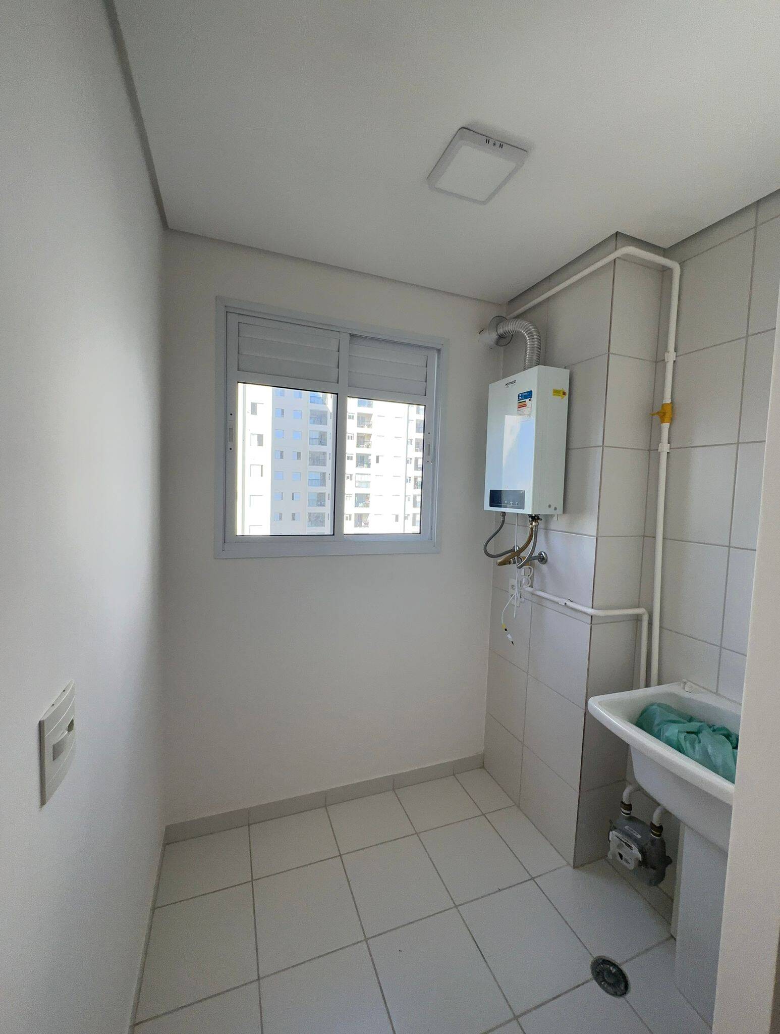 Apartamento à venda com 2 quartos, 76m² - Foto 12