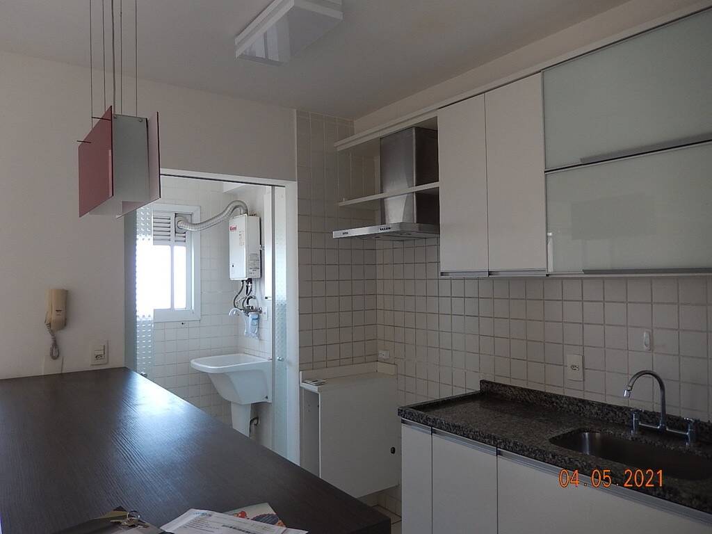 Apartamento à venda com 4 quartos, 190m² - Foto 4