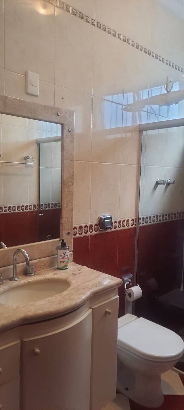 Casa à venda com 3 quartos, 200m² - Foto 14