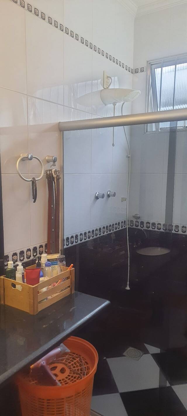 Casa à venda com 3 quartos, 200m² - Foto 13