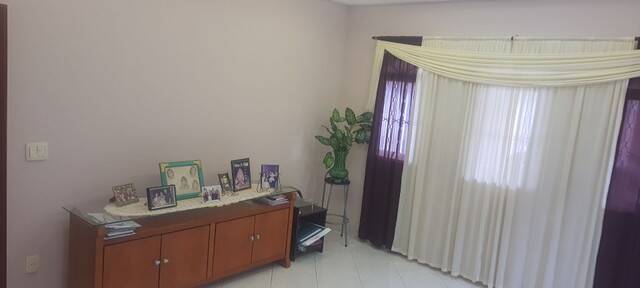 Casa à venda com 3 quartos, 200m² - Foto 5