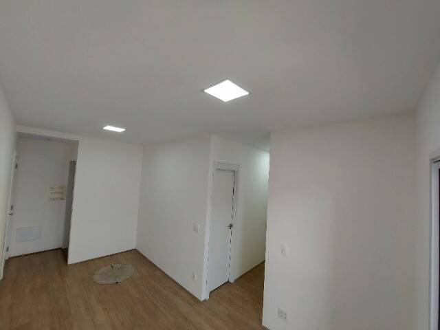 Apartamento à venda com 3 quartos, 65m² - Foto 2