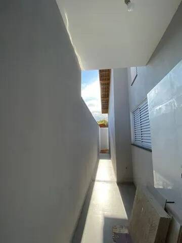 Casa à venda com 3 quartos, 99m² - Foto 11