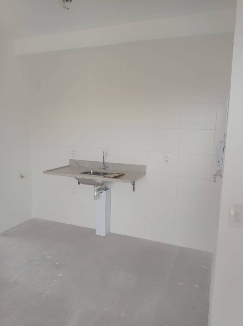 Apartamento à venda com 3 quartos, 72m² - Foto 4