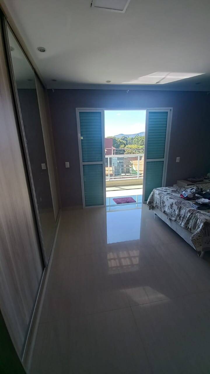 Casa à venda com 2 quartos, 150m² - Foto 7