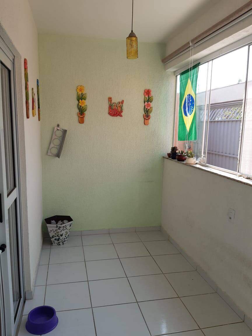 Casa à venda com 3 quartos, 159m² - Foto 7