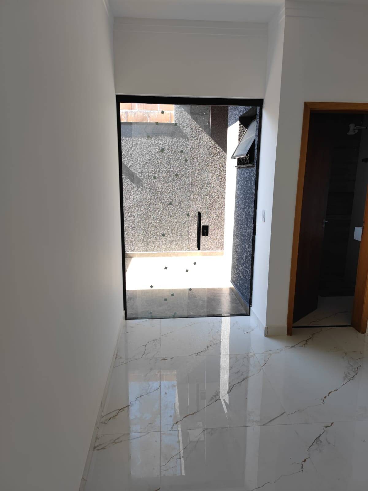 Casa à venda com 3 quartos, 94m² - Foto 7