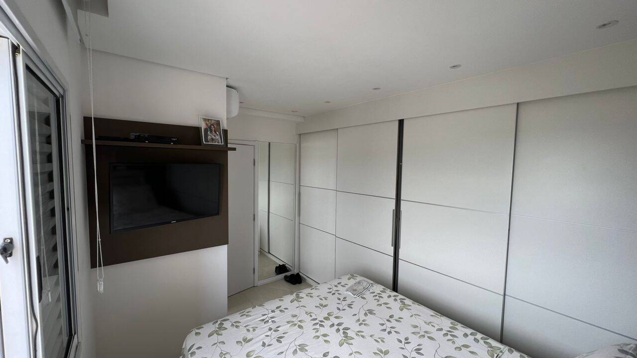 Apartamento à venda com 2 quartos, 57m² - Foto 11