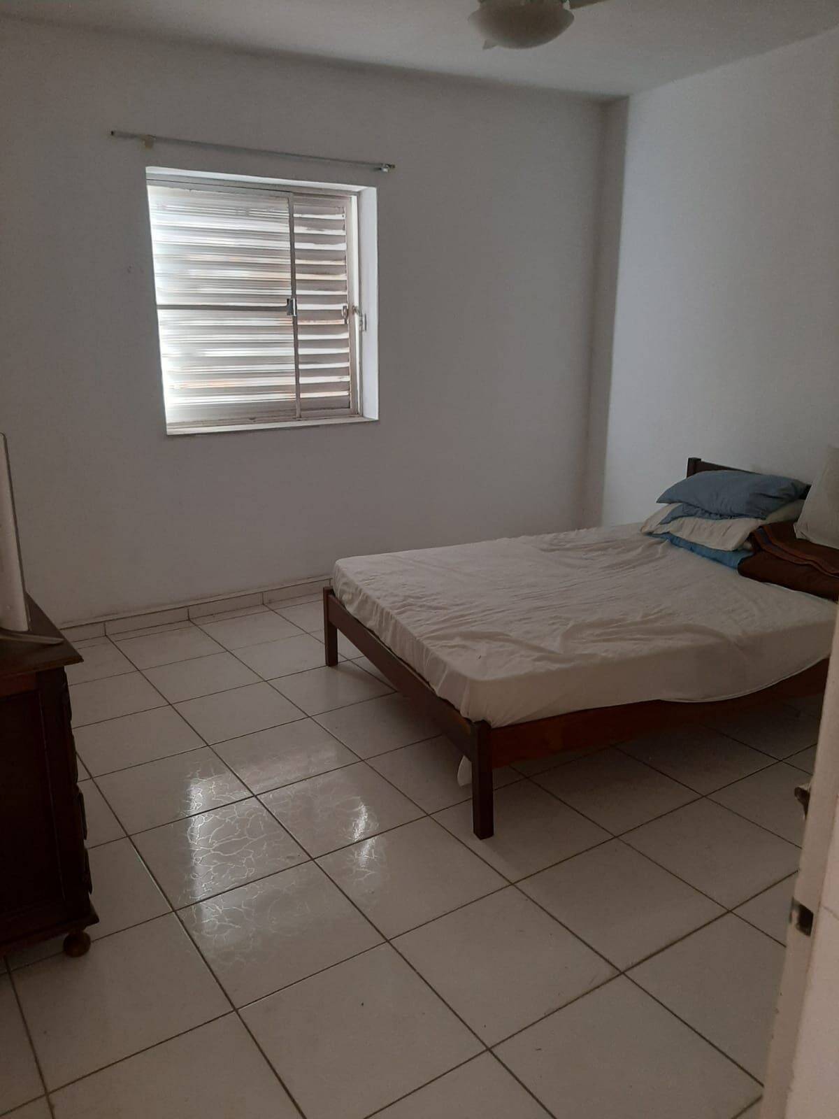 Casa para alugar com 1 quarto, 80m² - Foto 3