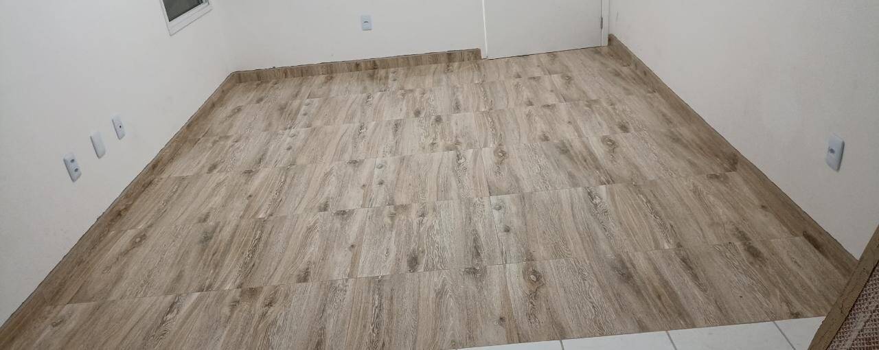 Apartamento à venda com 2 quartos, 45m² - Foto 2