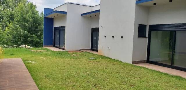 Casa de Condomínio à venda com 4 quartos, 265m² - Foto 25