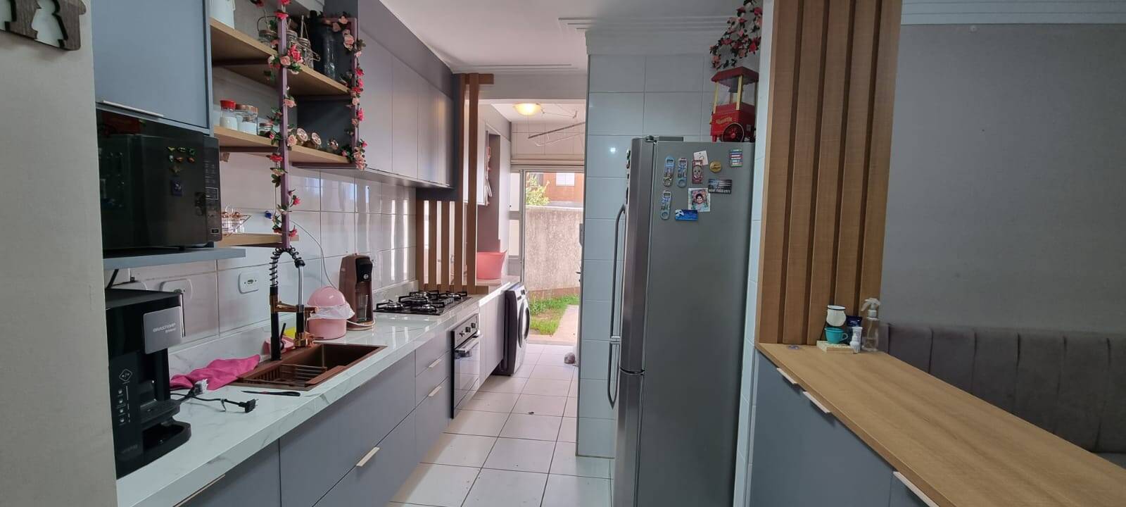 Apartamento à venda com 3 quartos, 190m² - Foto 3