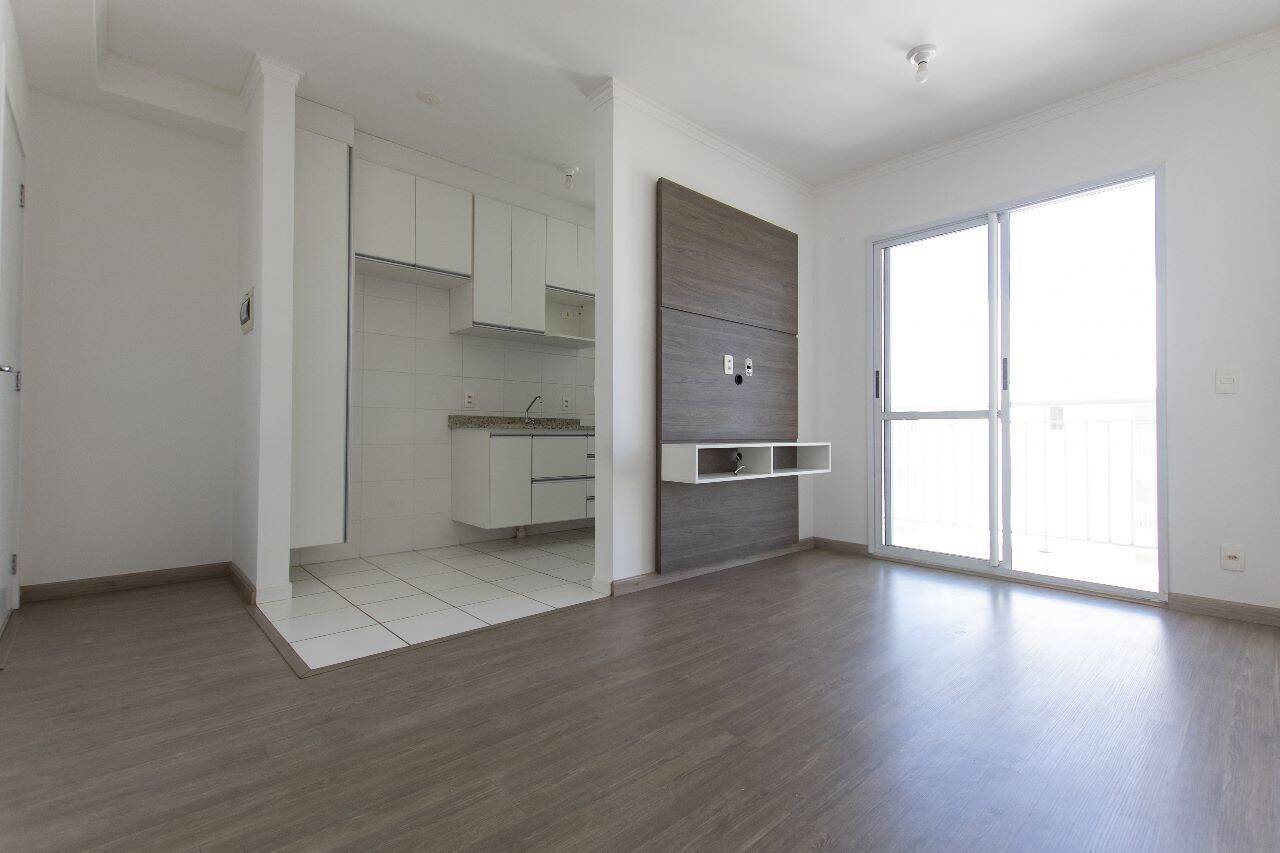 Apartamento à venda com 2 quartos, 56m² - Foto 1