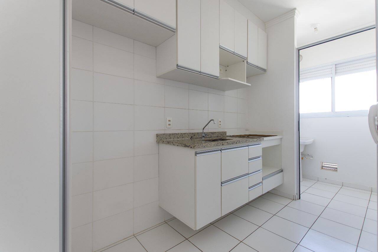 Apartamento à venda com 2 quartos, 56m² - Foto 6