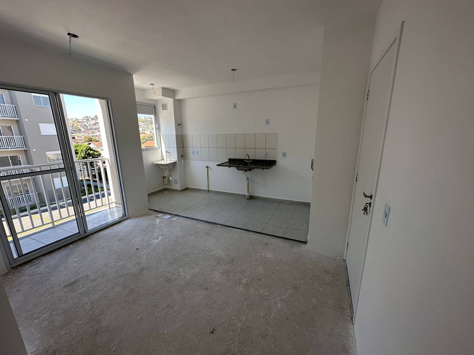 Apartamento à venda com 2 quartos, 44m² - Foto 1