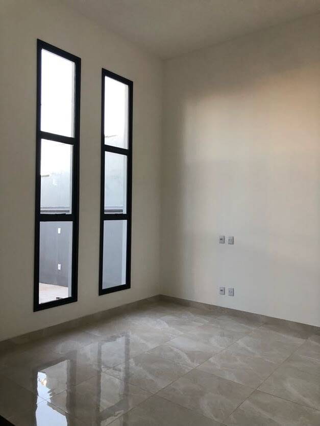 Casa à venda com 3 quartos, 105m² - Foto 4